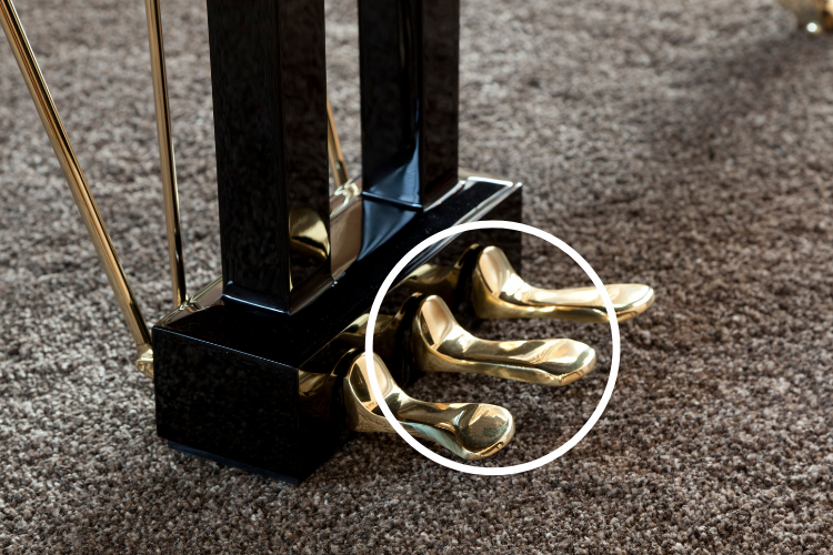 The 3 Piano Pedals Explained – What do they do? – Professional Composers