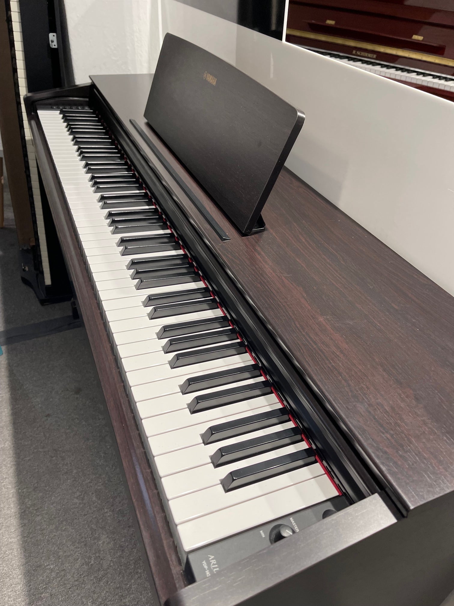 Yamaha YDP143 Home Digital Piano (Second Hand)