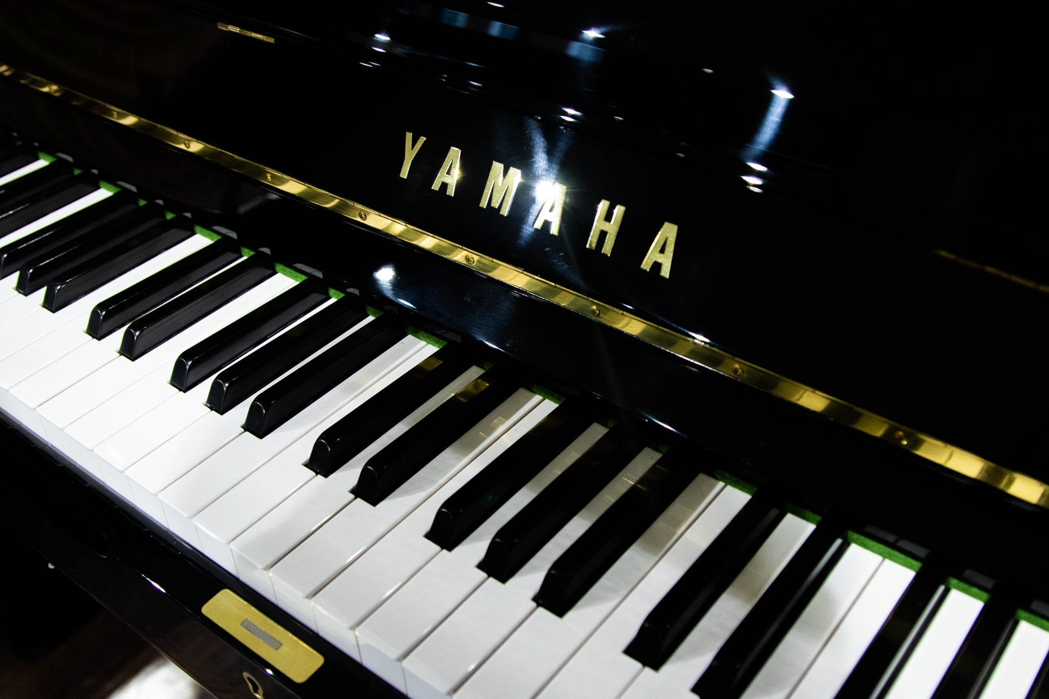 Yamaha U1 Secondhand Upright Piano - H1890043