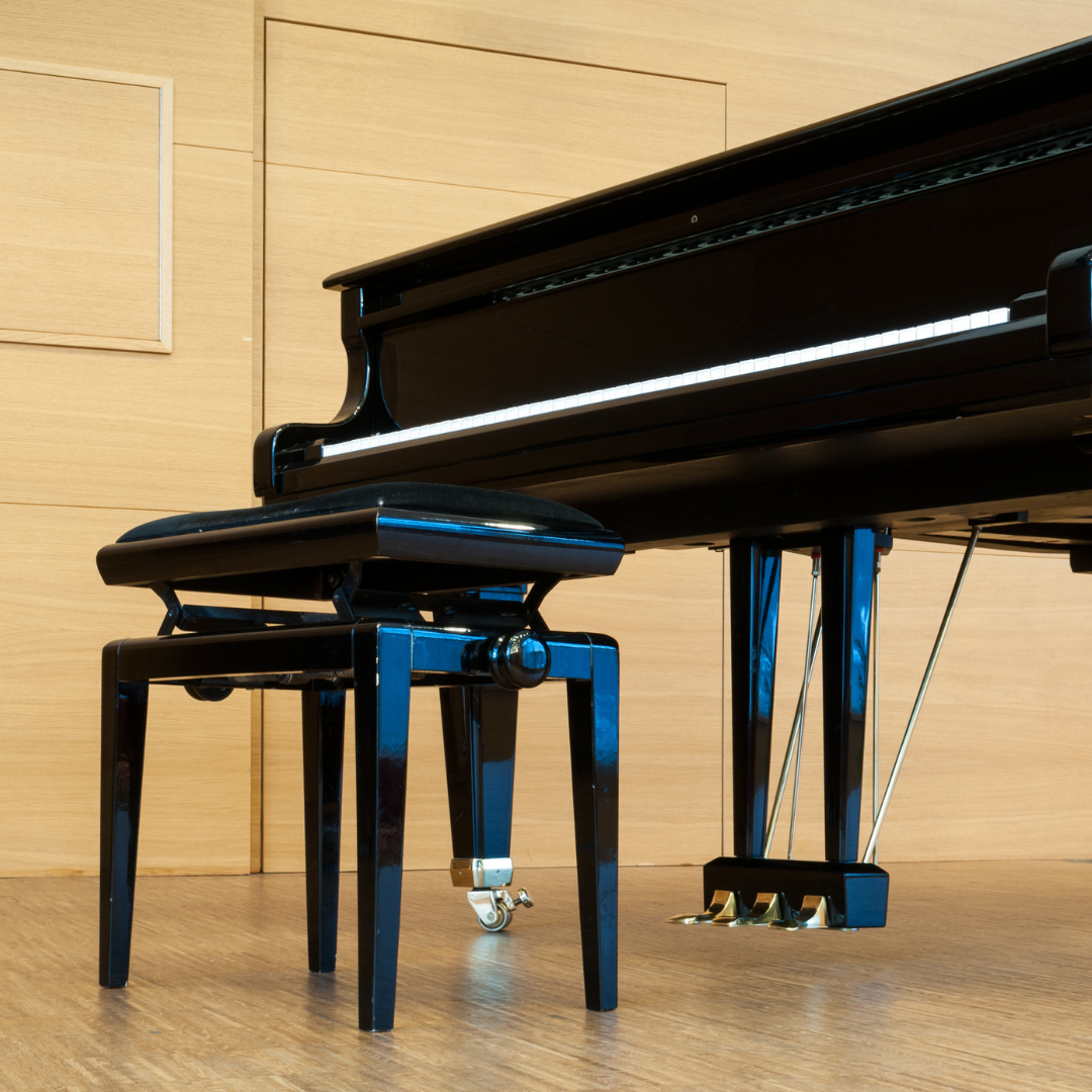 How To Find A Quality Piano Stool: Piano Stool Buyers Guide