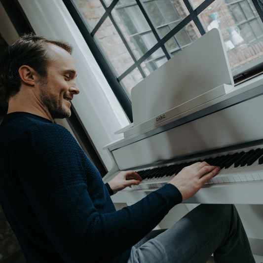 Silent Vs Hybrid Pianos: What’s the difference?