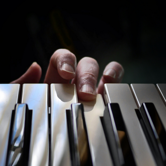 How To Overcome The Fear Of Playing Piano In Front Of Others.