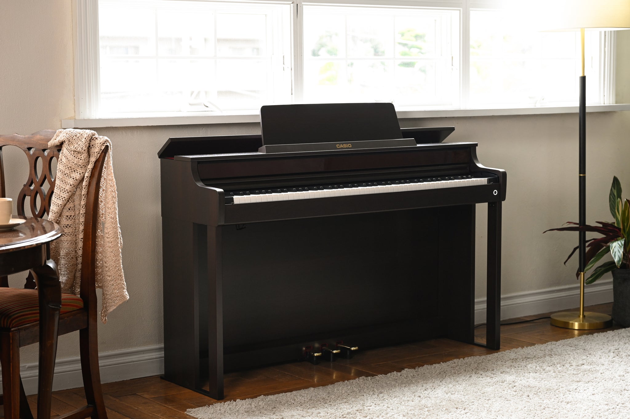 Casio Celviano AP550 Home Digital Piano with FREE Sennheiser HP-560 Headphones worth £179