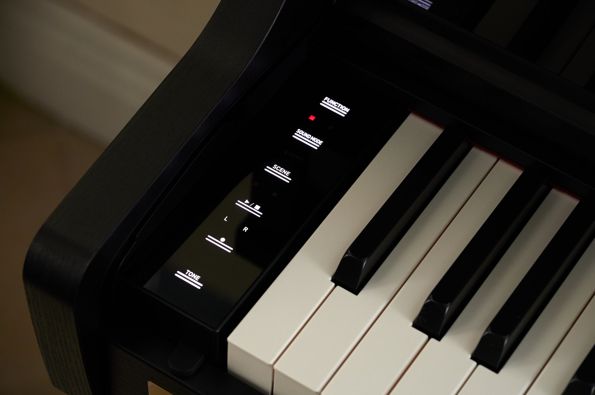 Casio Celviano AP750 Home Digital Piano with FREE Sennheiser HP-560 Headphones worth £179