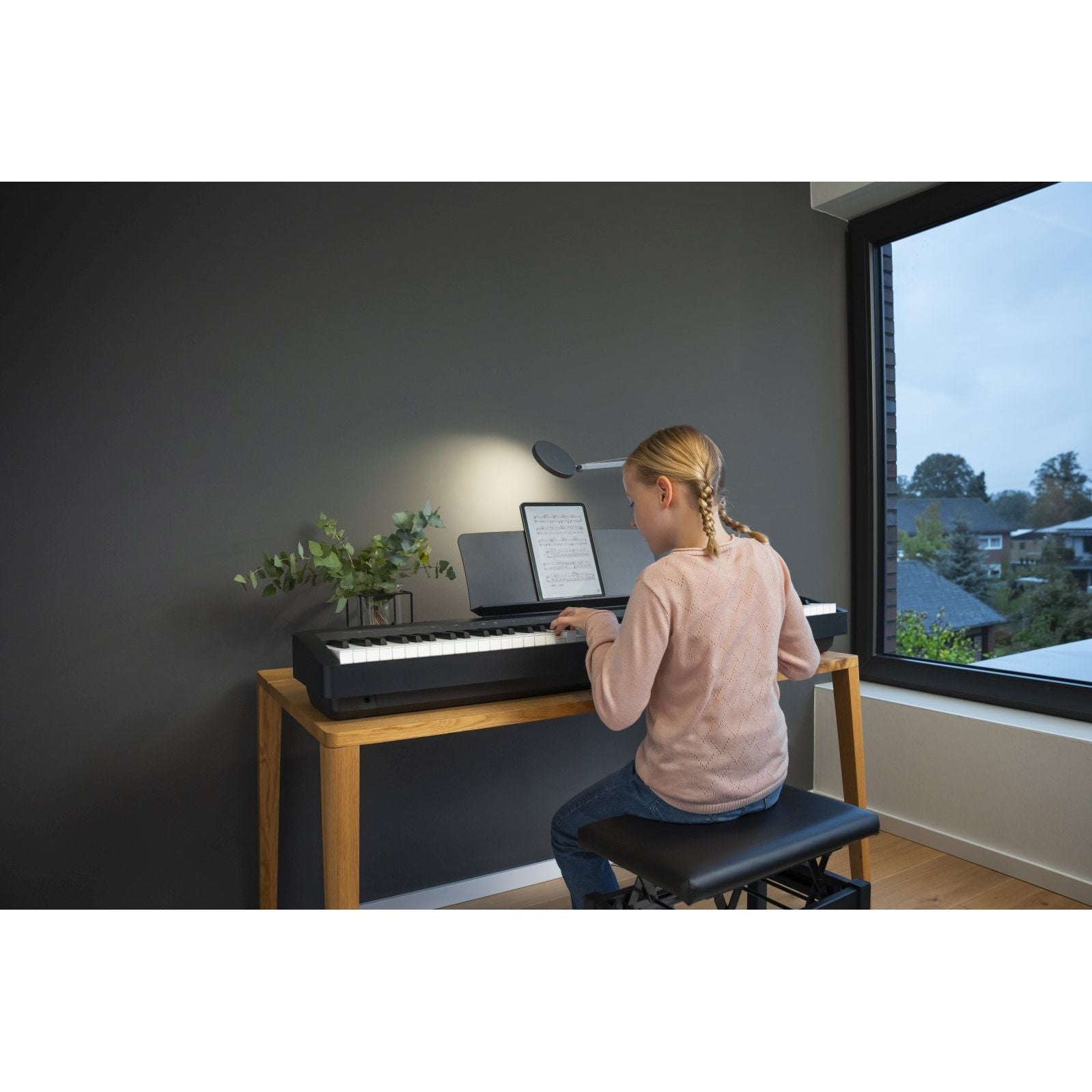 Kawai ES60 Portable Digital Piano, Black