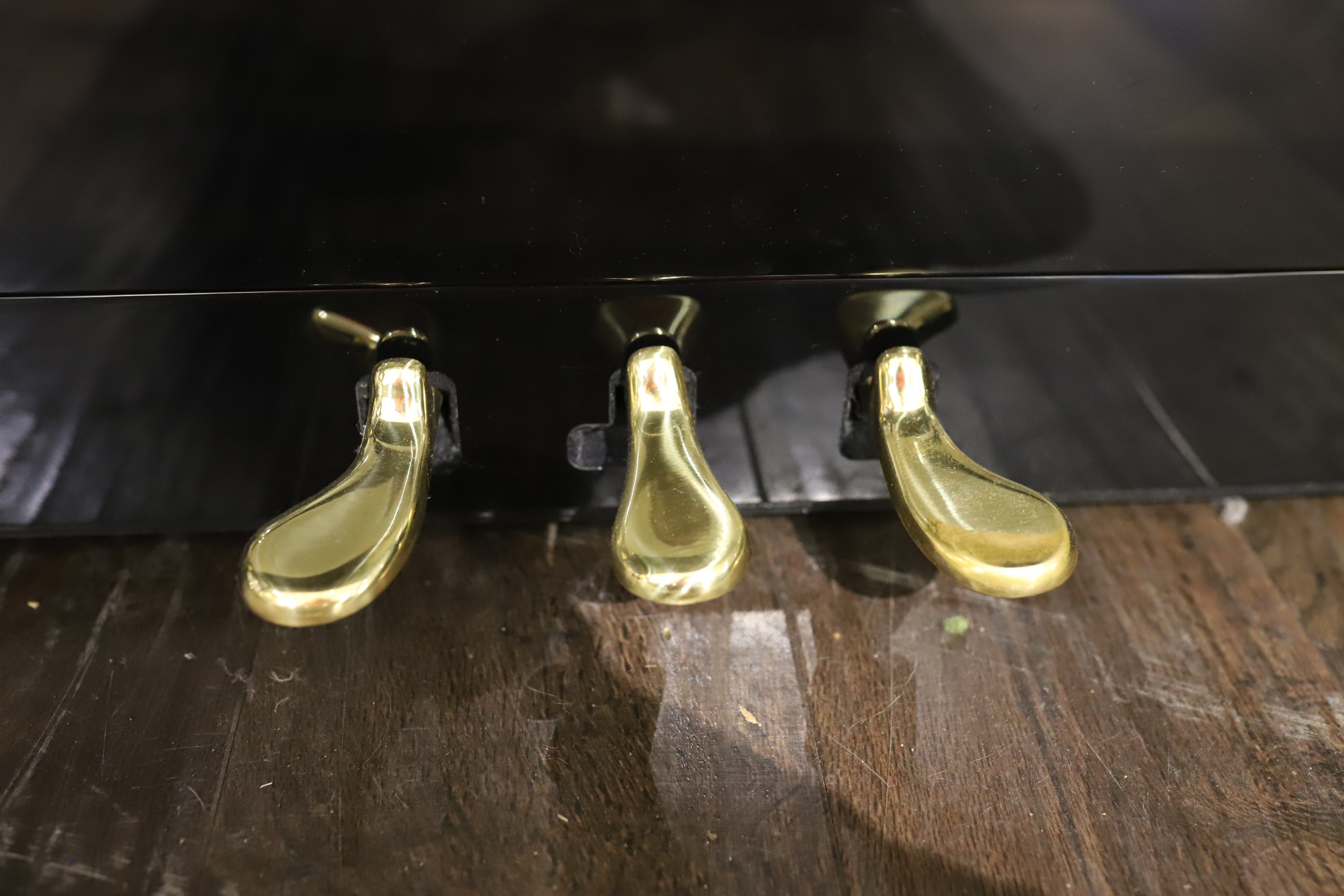 W.Hoffmann Vision V112 Polished Black Upright Piano (Second Hand)