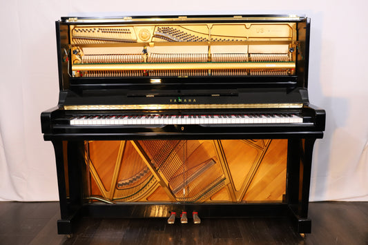 Yamaha U3A Reconditioned Secondhand Professional Upright Piano (3851276), Polished Black