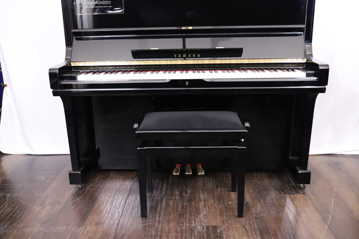 Yamaha U3A Reconditioned Secondhand Professional Upright Piano (4264193), Polished Black