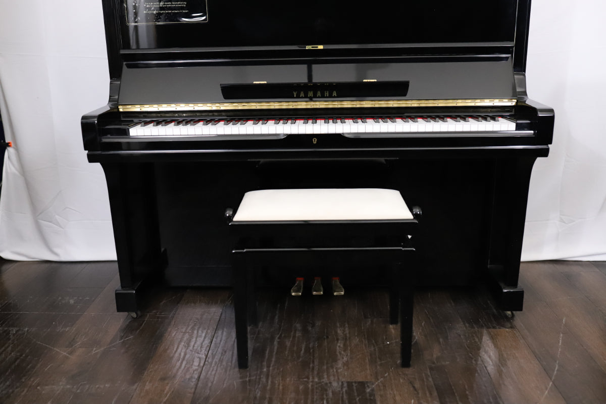 Yamaha U3A Reconditioned Secondhand Professional Upright Piano (4264193), Polished Black