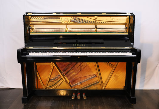 Yamaha U1A Reconditioned Secondhand Professional Upright Piano (3733390), Polished Black