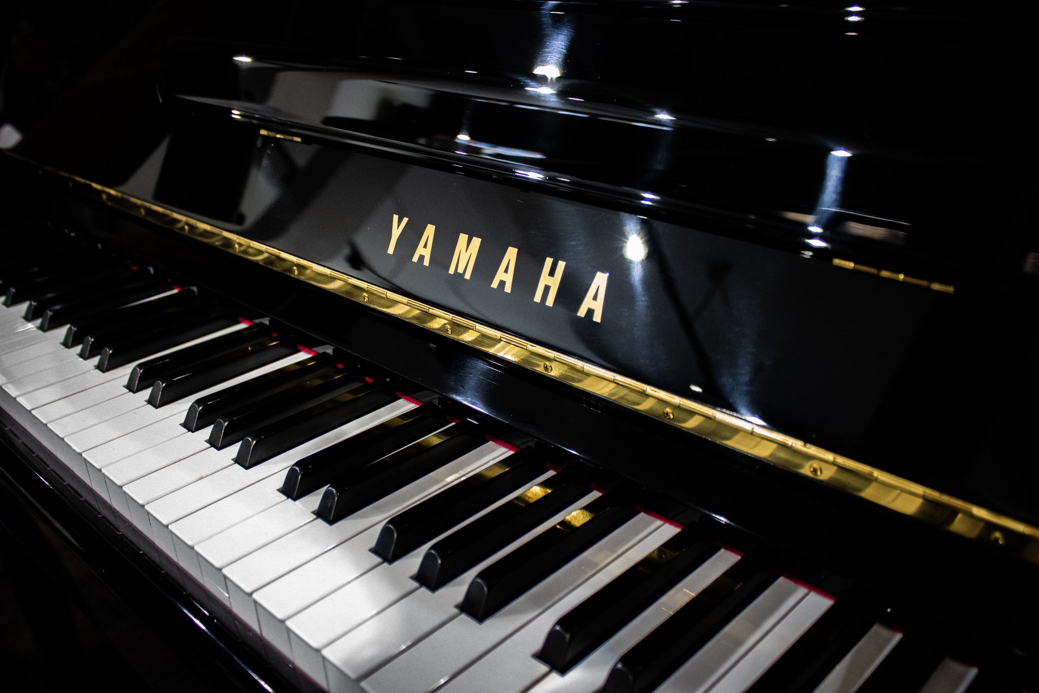 Yamaha U1A Certified Reconditioned Upright Piano (Secondhand) - 3965583