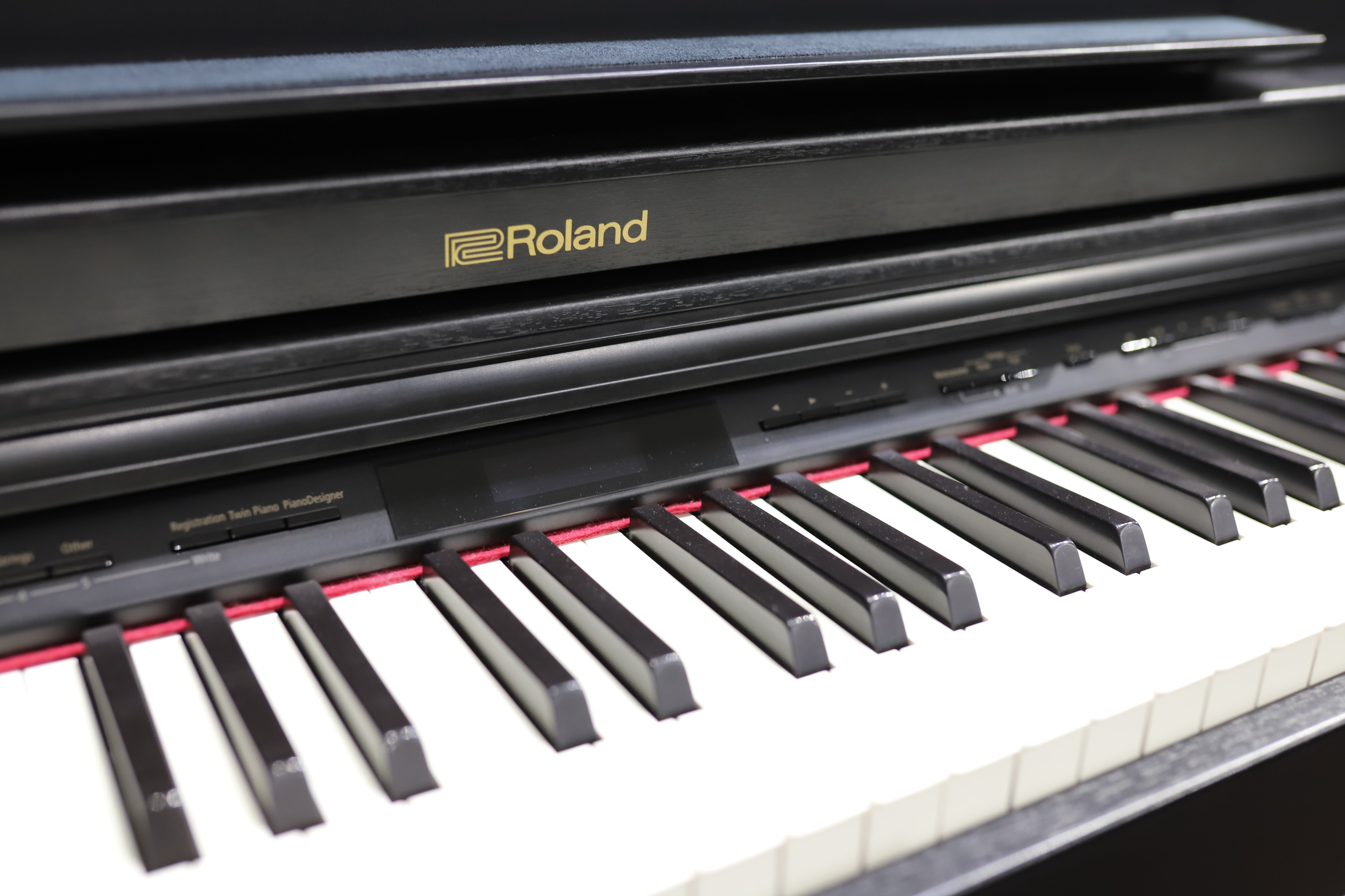 Roland LX7SB Home Digital Piano (Secondhand)
