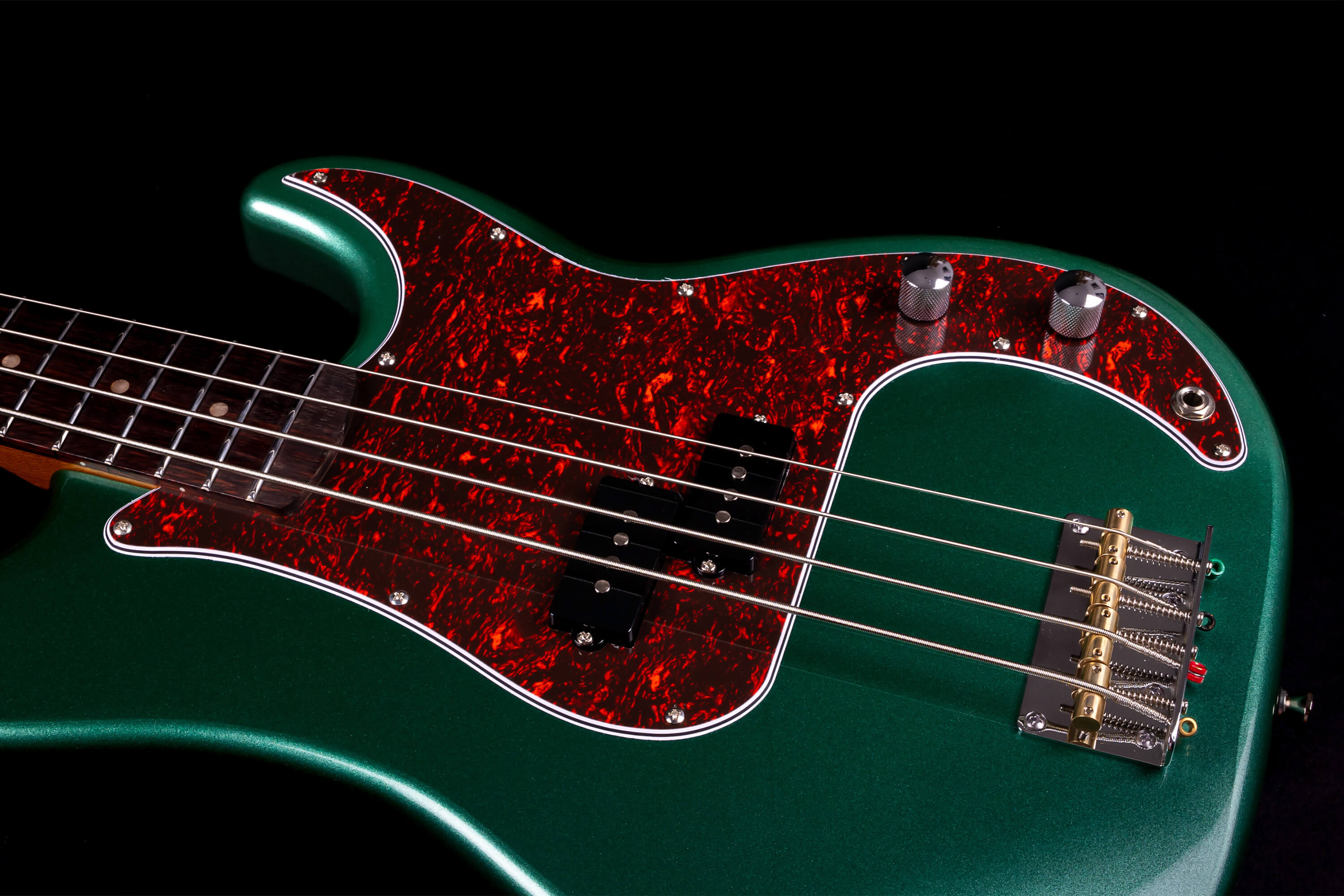Jet JPB300 Bass Guitar, Green