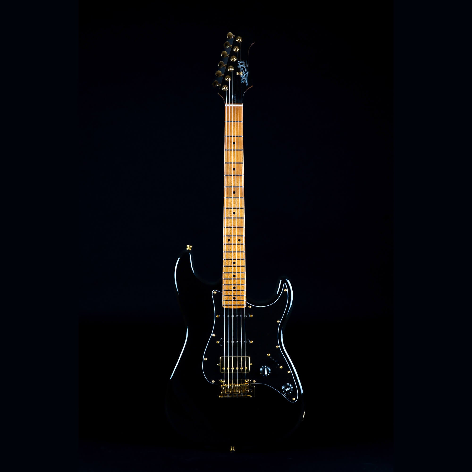 Jet JS400 Electric Guitar, Black with Gold Hardware