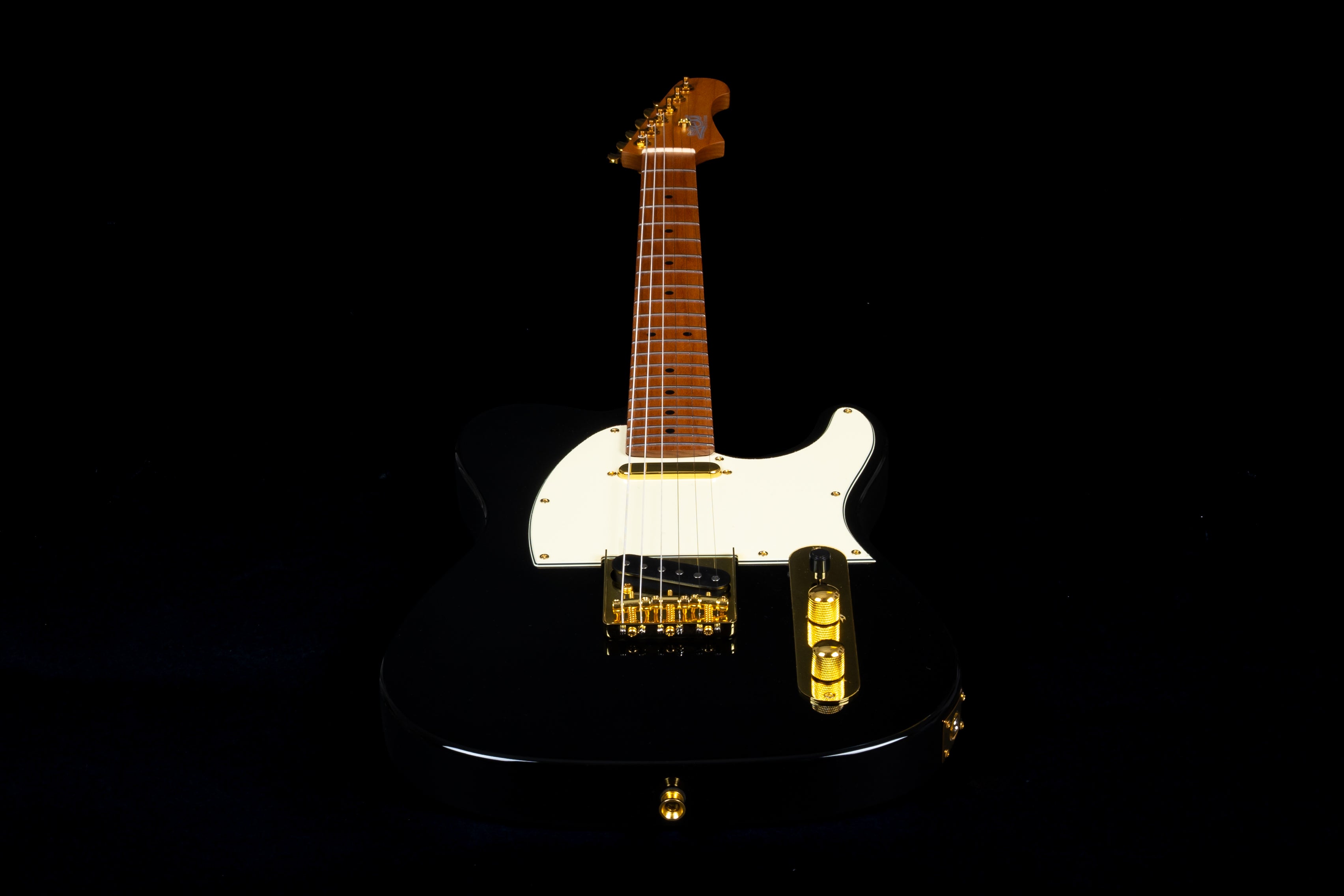 Jet JT300 Electric Guitar, Black with Gold Hardware