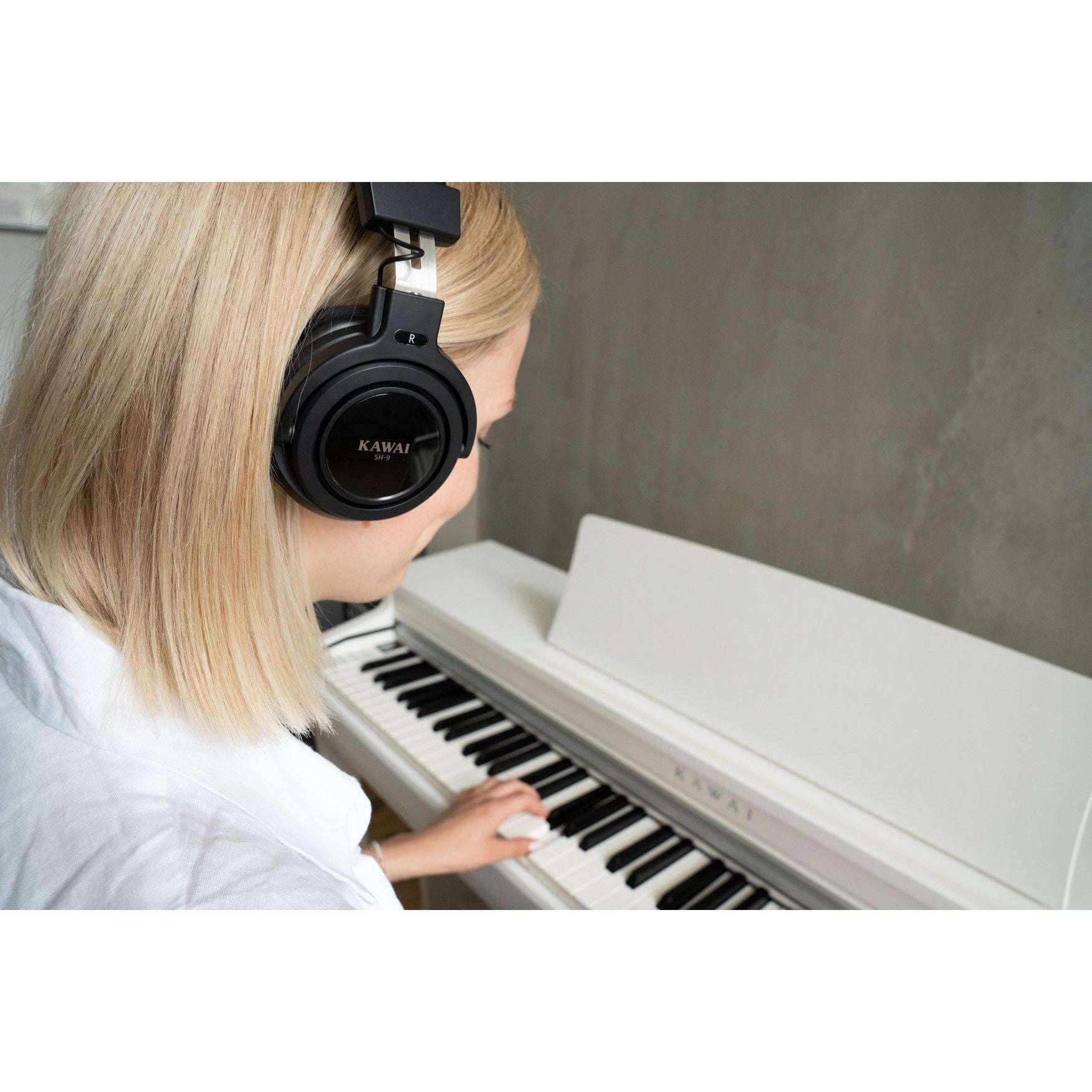 Kawai CN201W Satin White Home Digital Piano