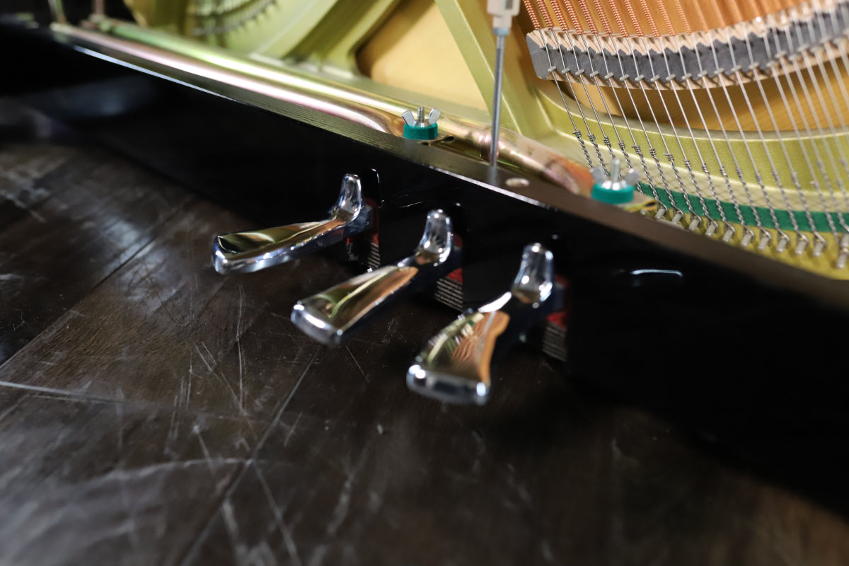 Kemble Classic T Secondhand Upright Piano (339131), Polished Black