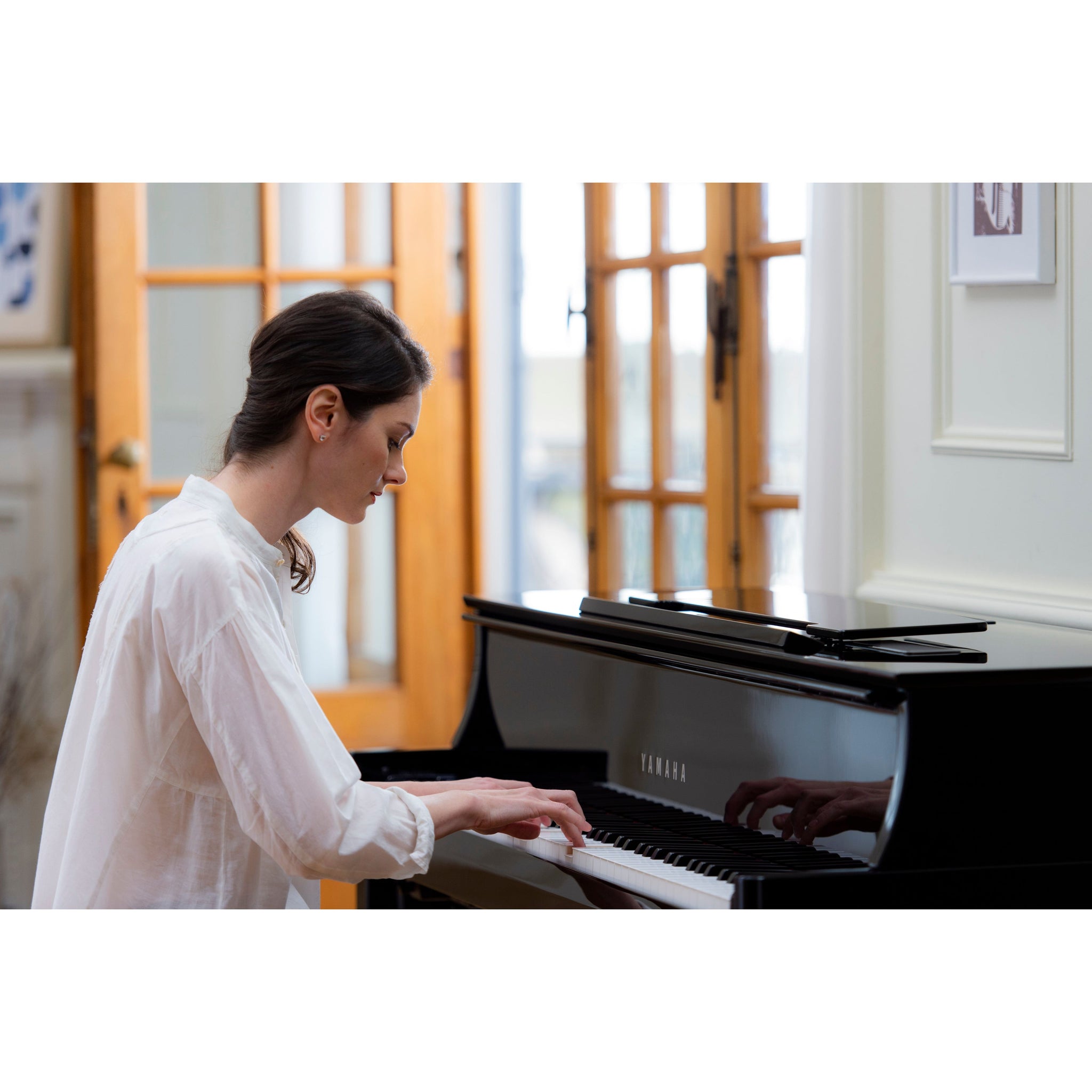 Yamaha N1X AvantGrand Hybrid Piano, Black Polyester