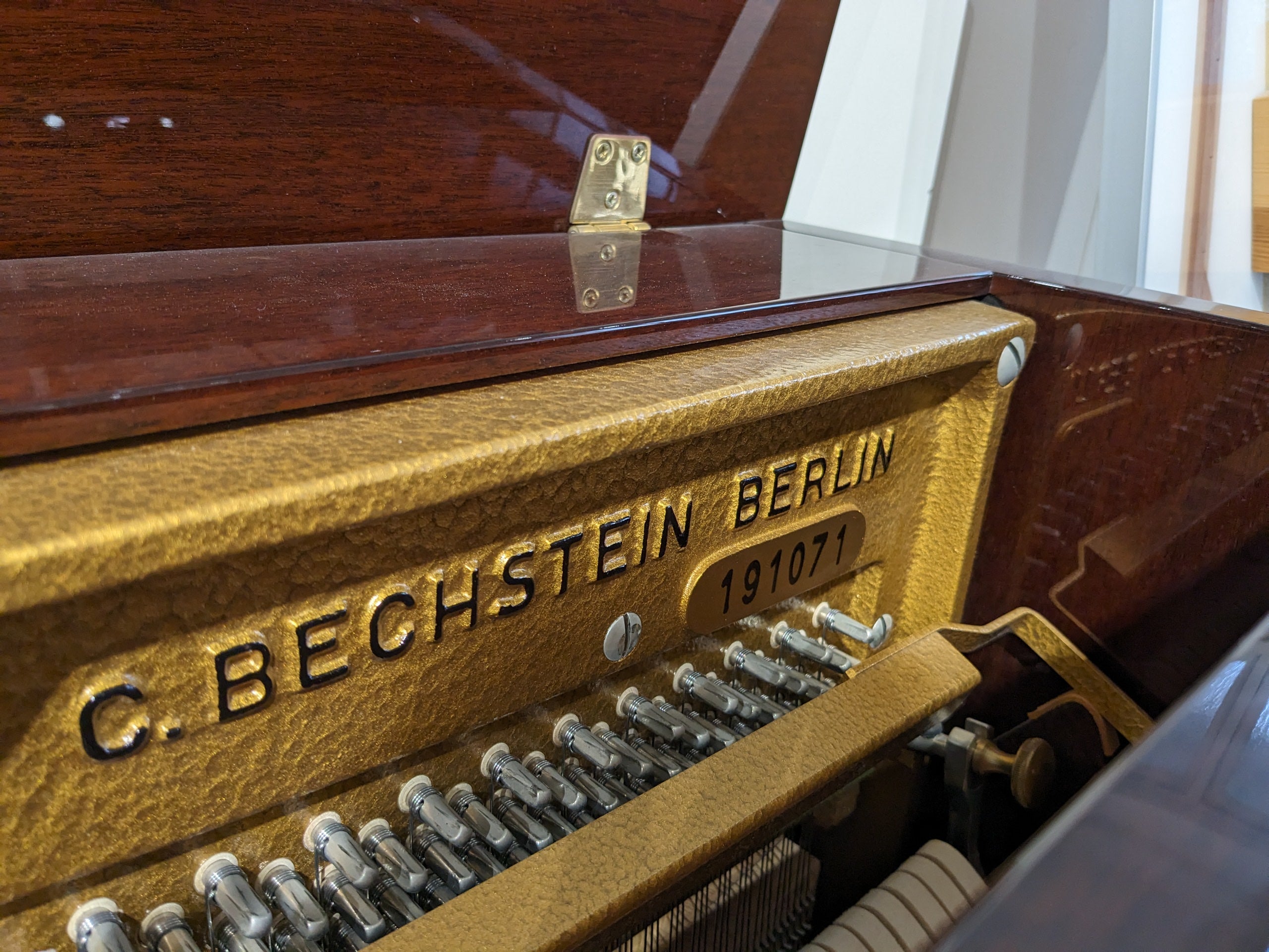 C.Bechstein Contur 118 Upright Piano Mahogany Gloss (Secondhand)