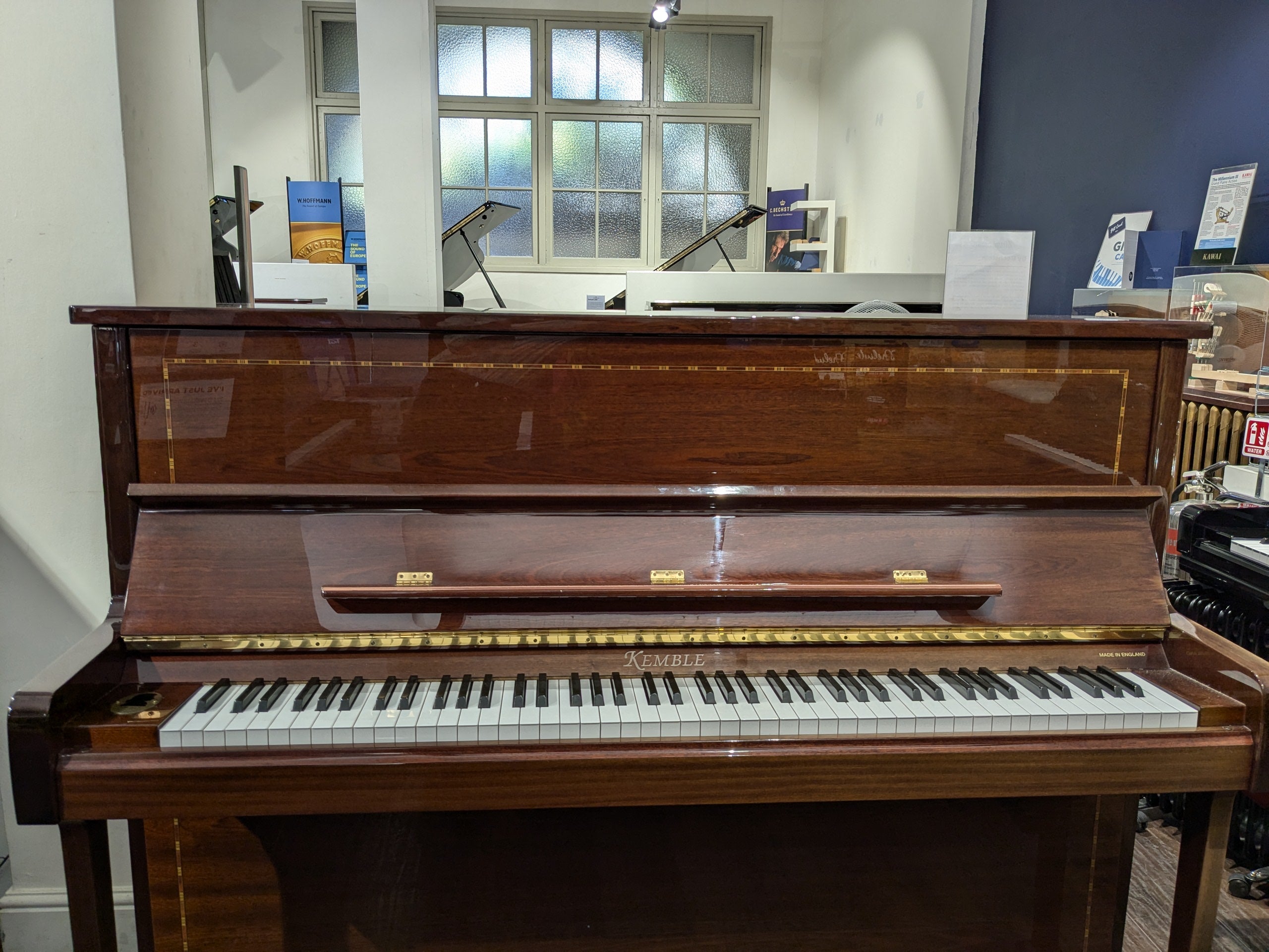 Kemble K121 CLM Upright Piano (Second Hand) 331427