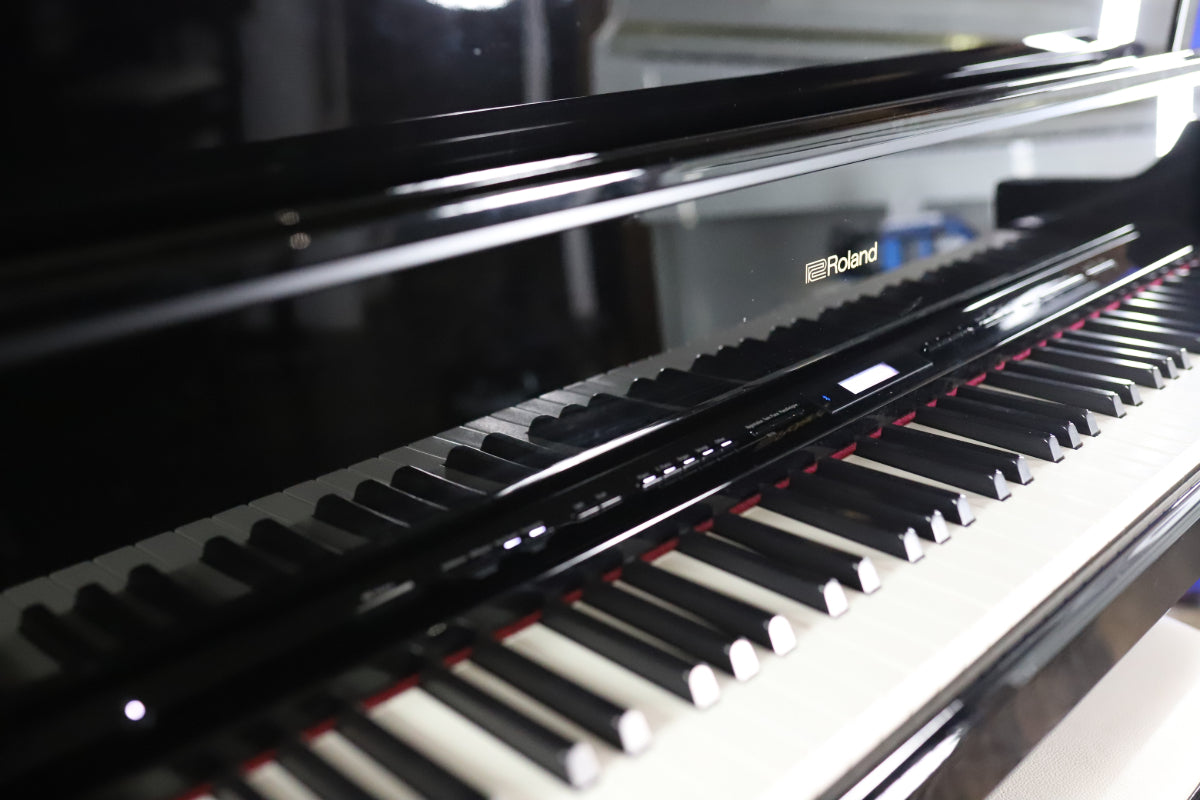 Roland LX17 Flagship Digital Piano (Secondhand)