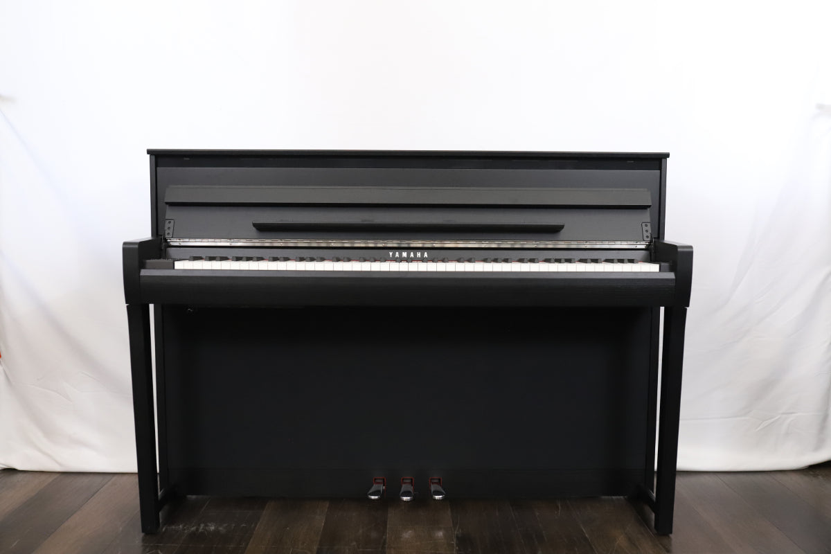 Yamaha CLP685 Premium Home Digital Piano (Secondhand), Satin Black