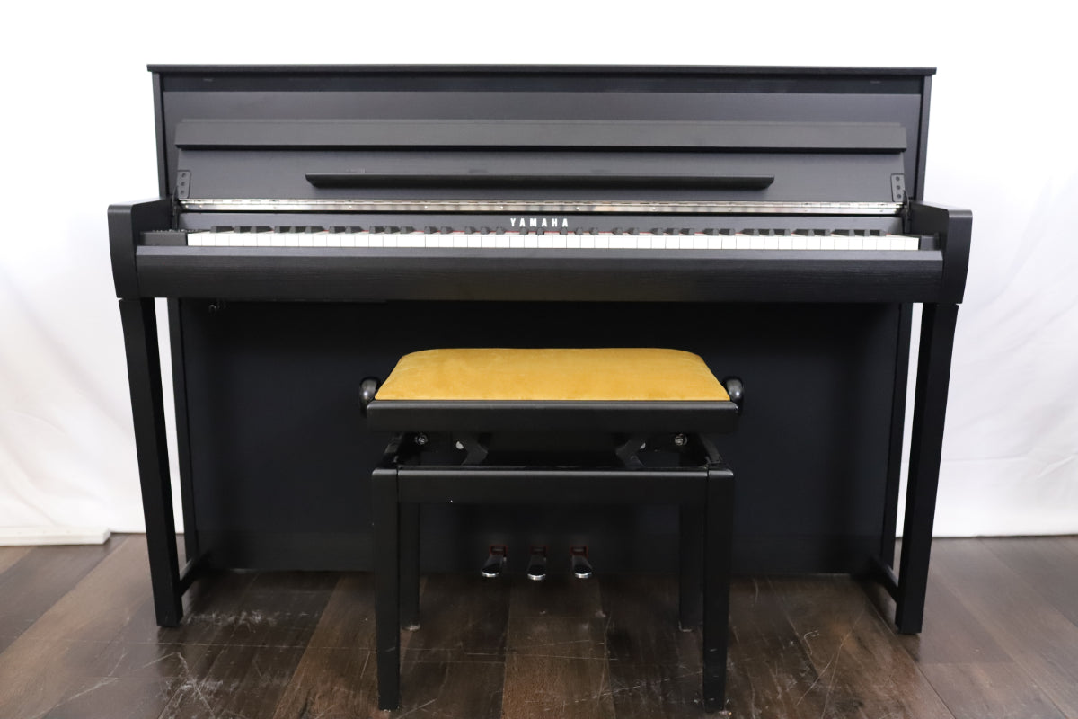 Yamaha CLP685 Premium Home Digital Piano (Secondhand), Satin Black