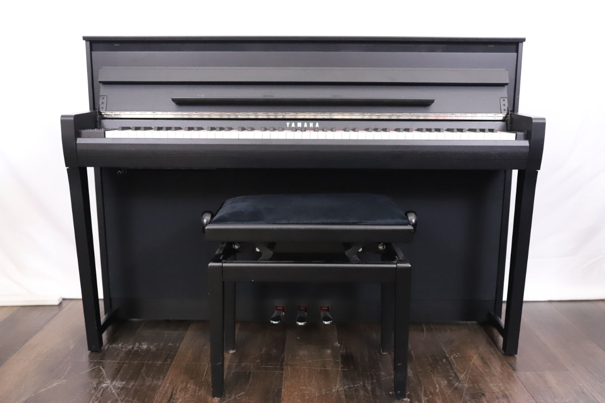 Yamaha CLP685 Premium Home Digital Piano (Secondhand), Satin Black