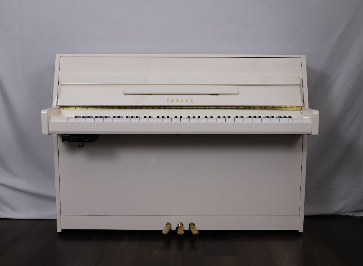 Yamaha B1 Secondhand Silent Upright Piano Polished, Polished White
