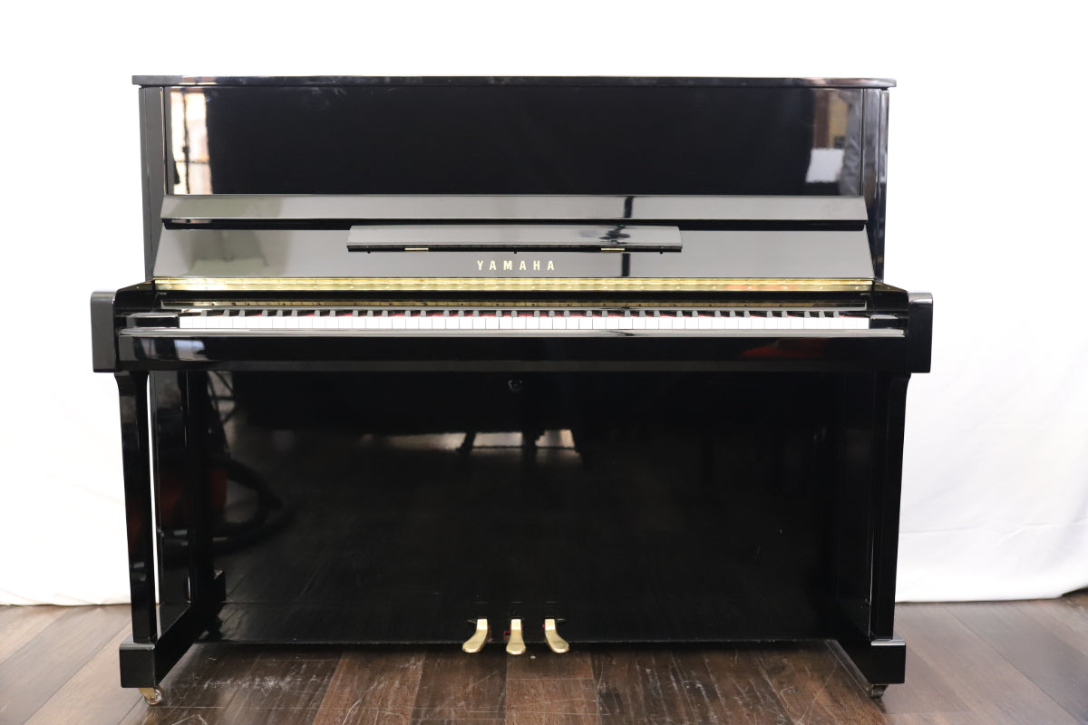 Yamaha B3 Upright Piano (Secondhand)