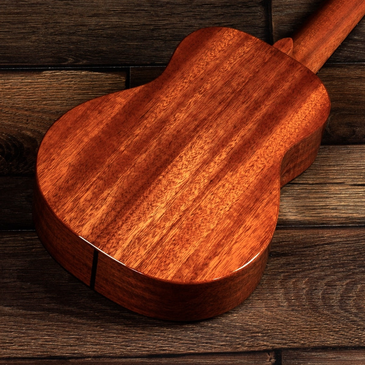 Barnes & Mullins BMUK10C Concert Mahogany Ukulele