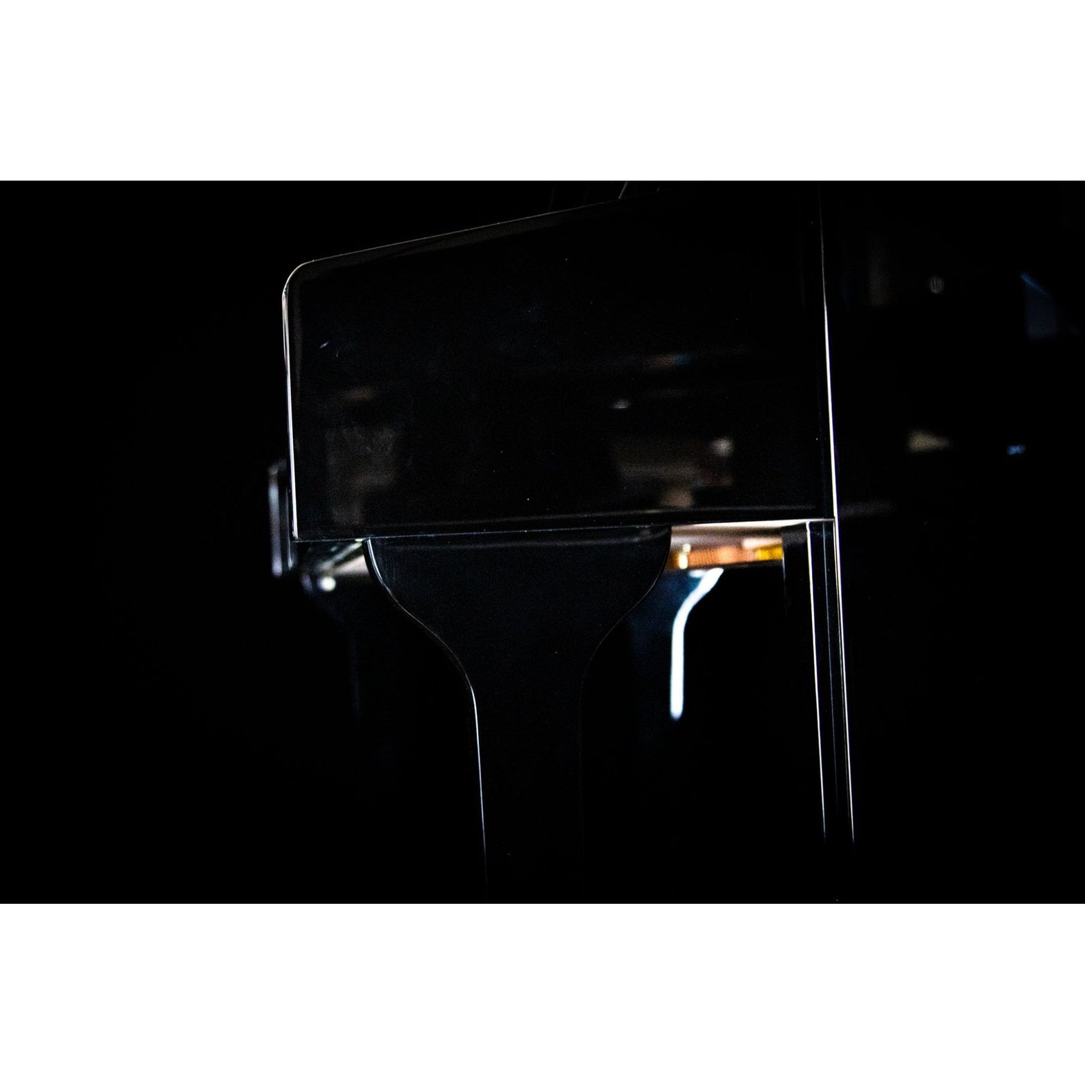 Ritmüller EU118 Upright Piano