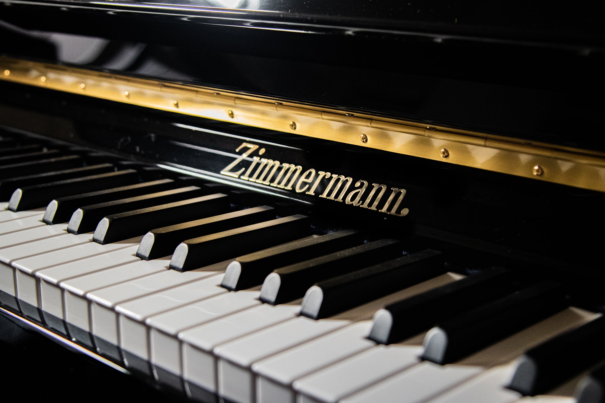Zimmermann Studio S2 Upright Piano