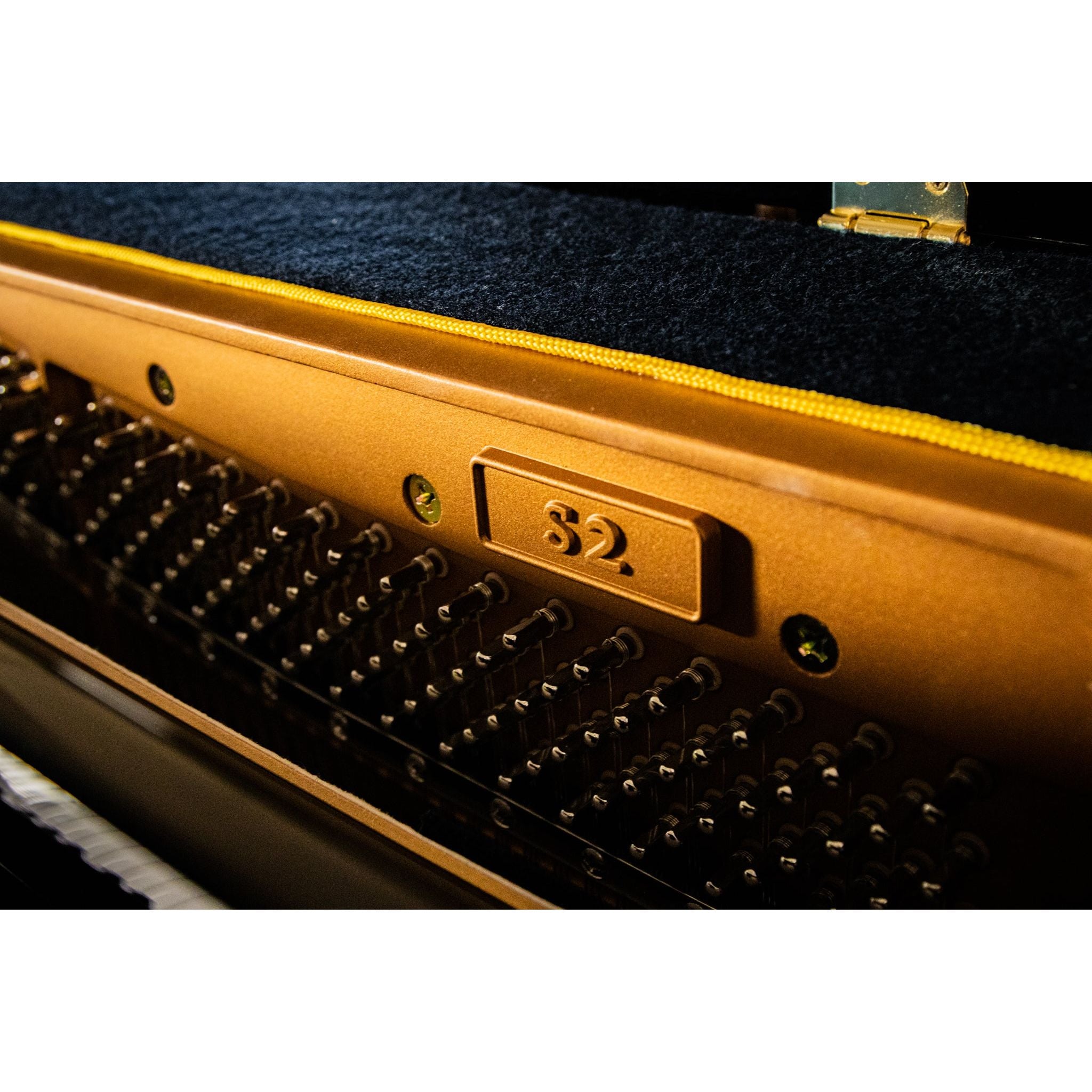 Zimmermann Studio S2 Vario Upright Piano