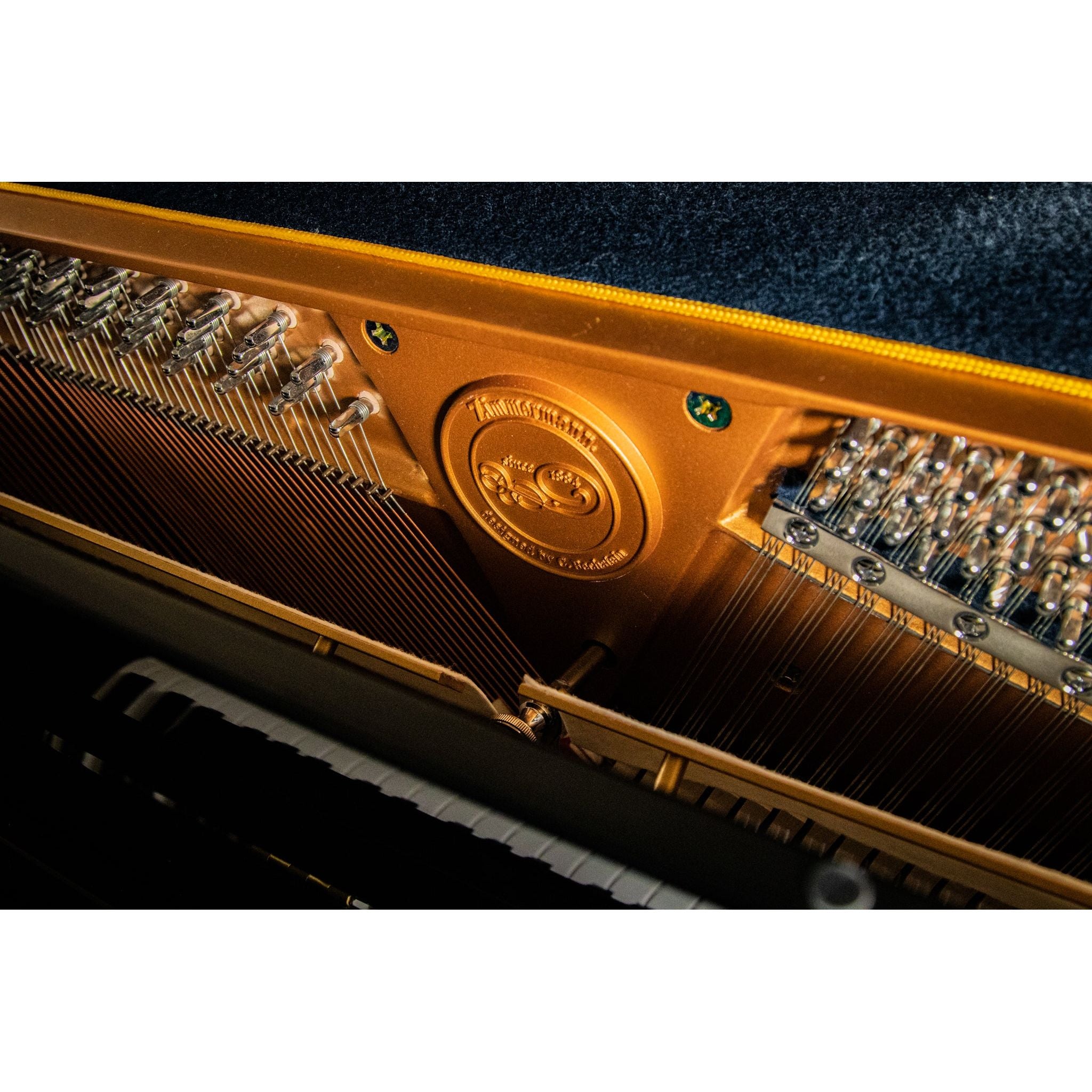 Zimmermann Studio S2 Vario Upright Piano